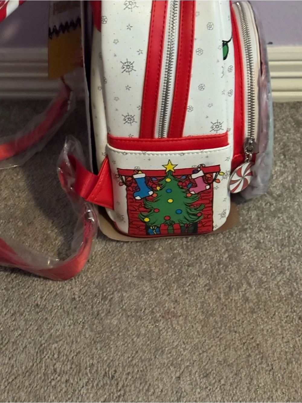 Loungefly White & Red Peanuts Snoopy Holiday  Backpack - Picture 4 of 12